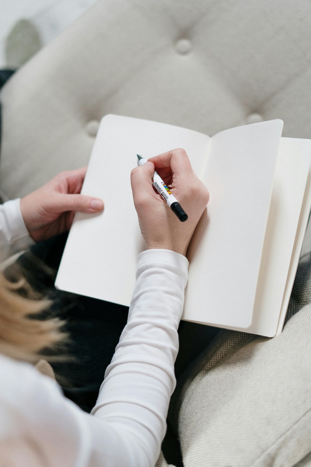 january-journaling-prompts