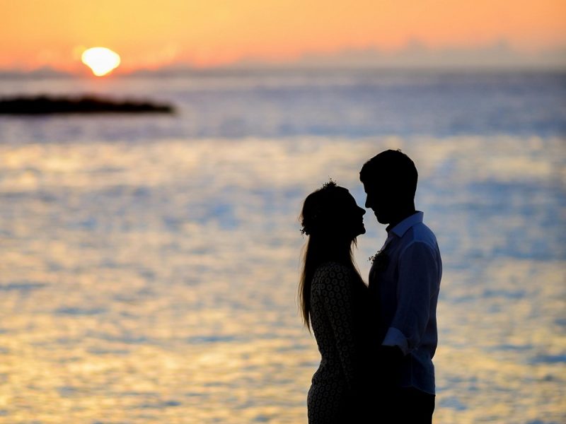 how to build trust in relationship