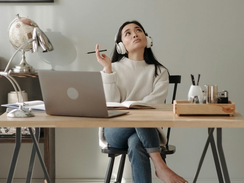 hustle-culture-vs-soft-life